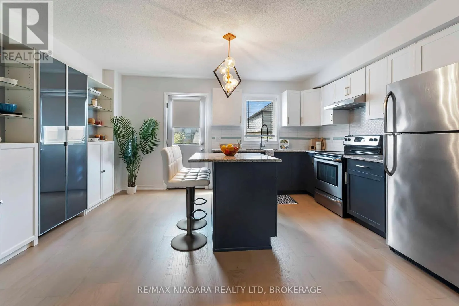 10 - 6117 KELSEY CRESCENT, #10