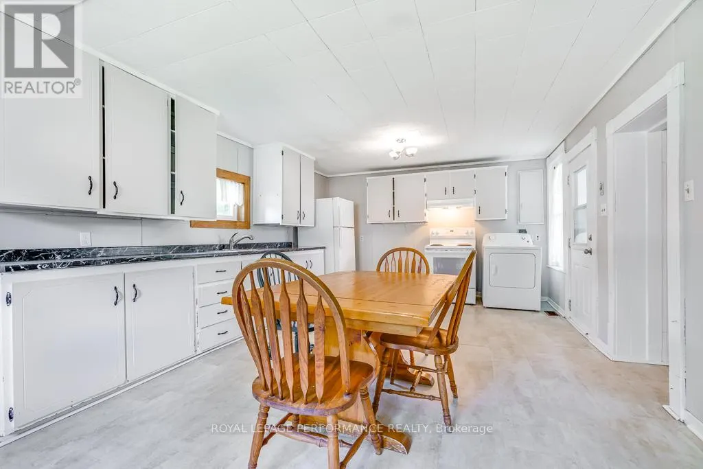 7 SPRUCE STREET S