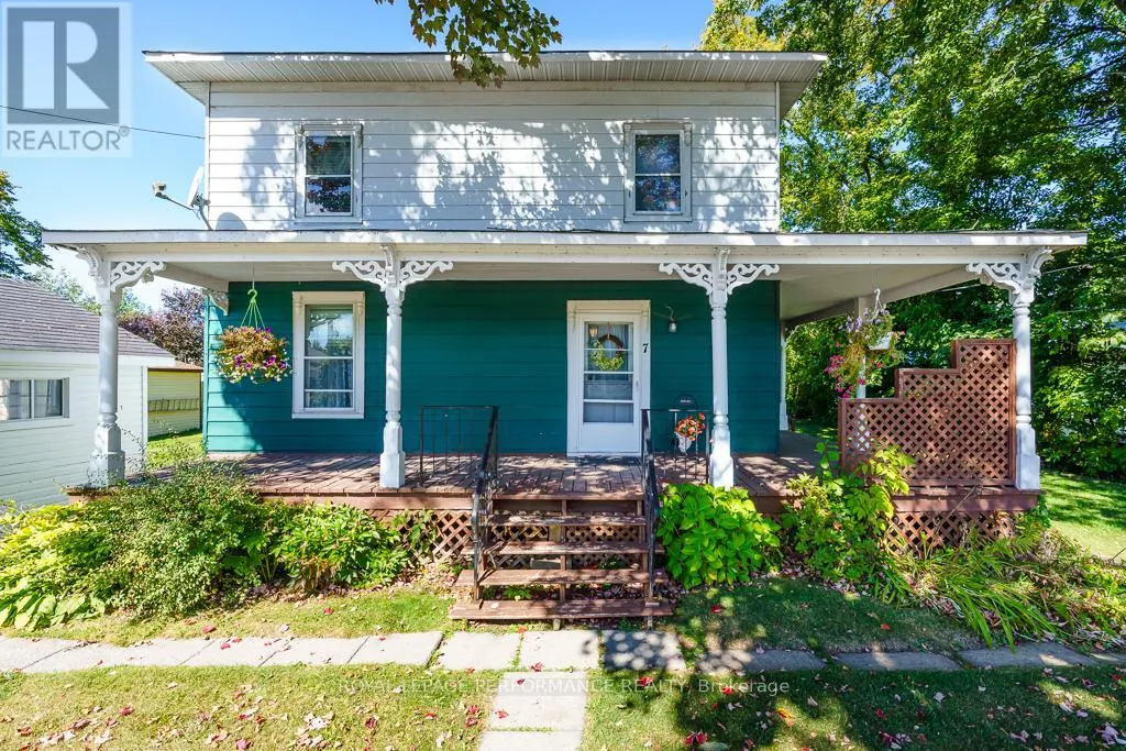 7 SPRUCE STREET S