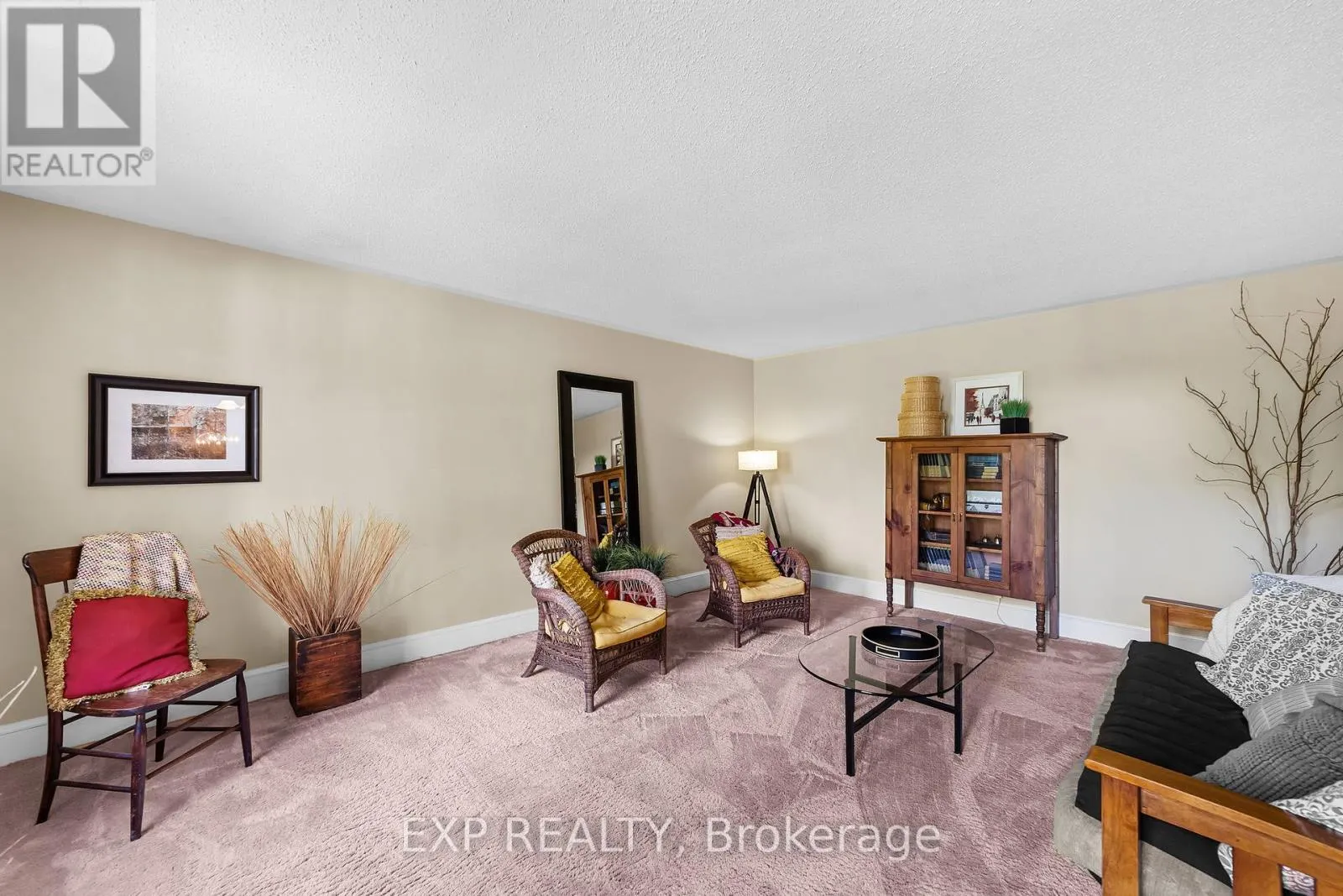9831 MCEWEN DRIVE