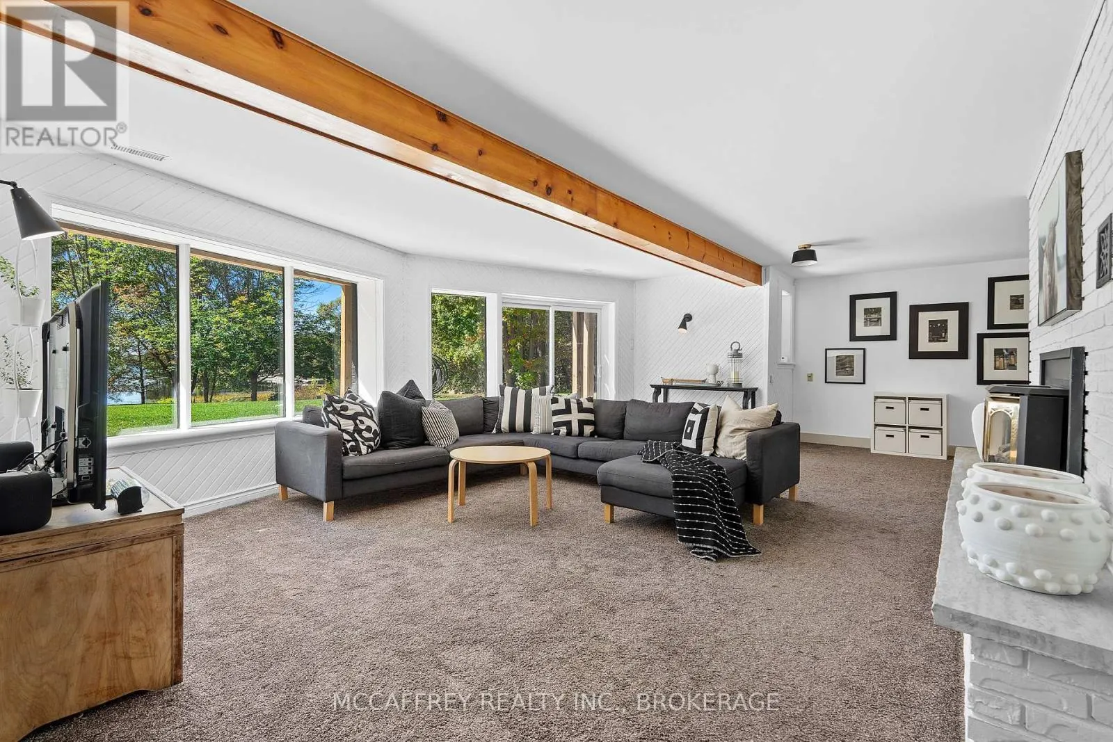 98 JUNIPER LANE
