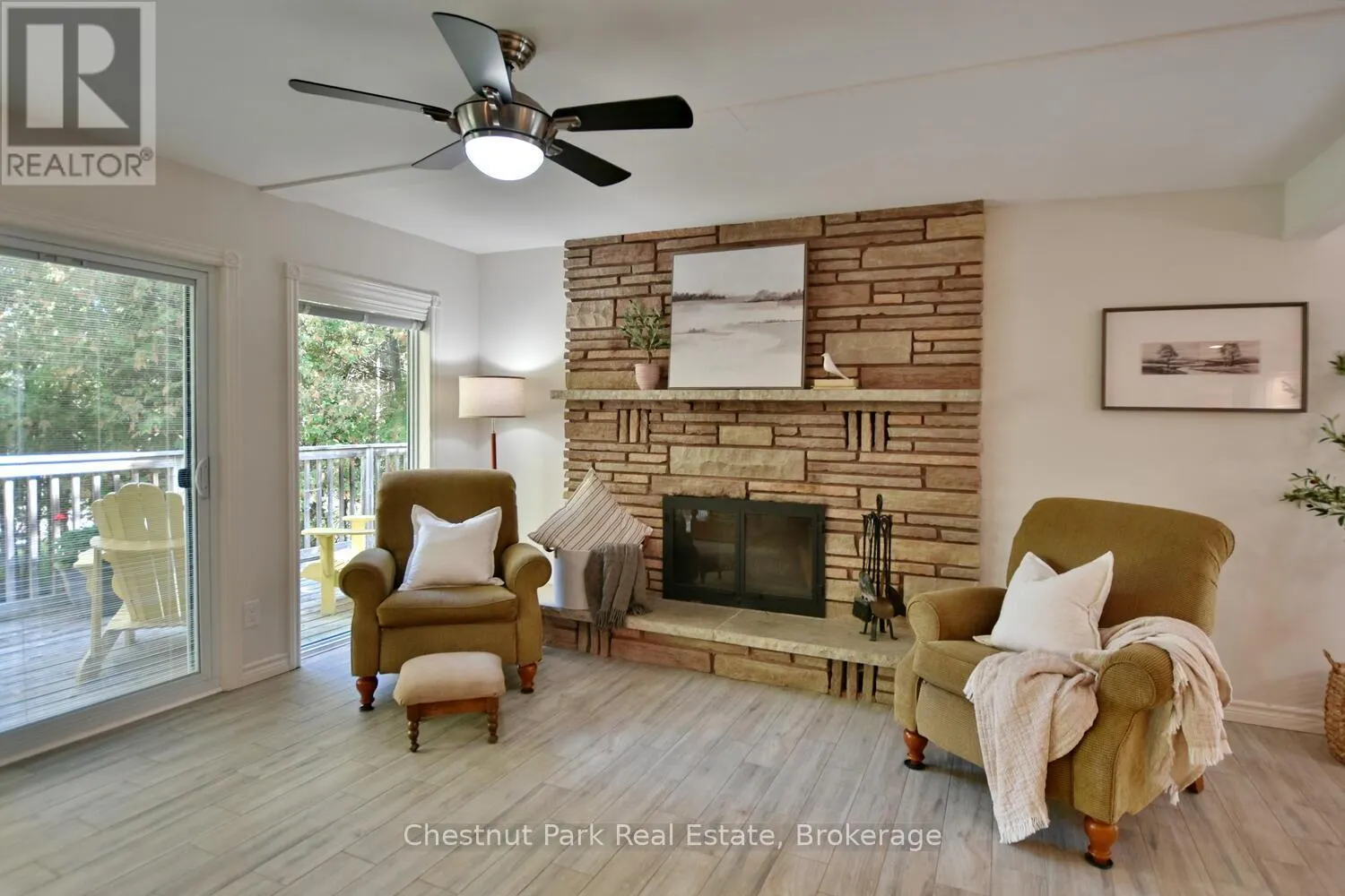 128 LAKEWOOD DRIVE