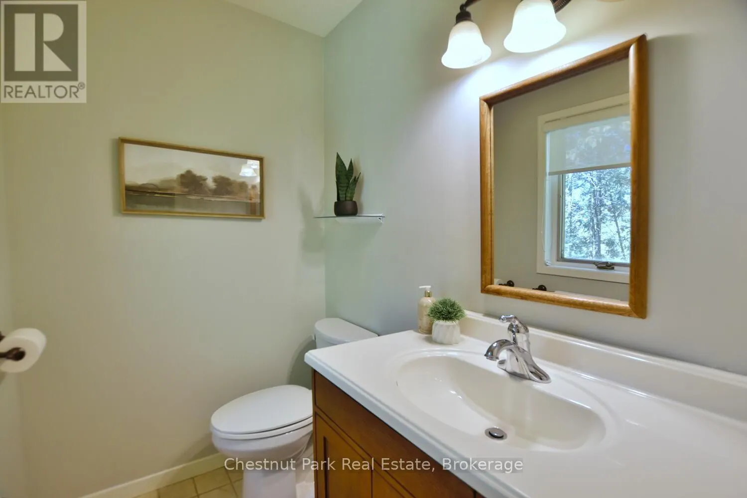 128 LAKEWOOD DRIVE
