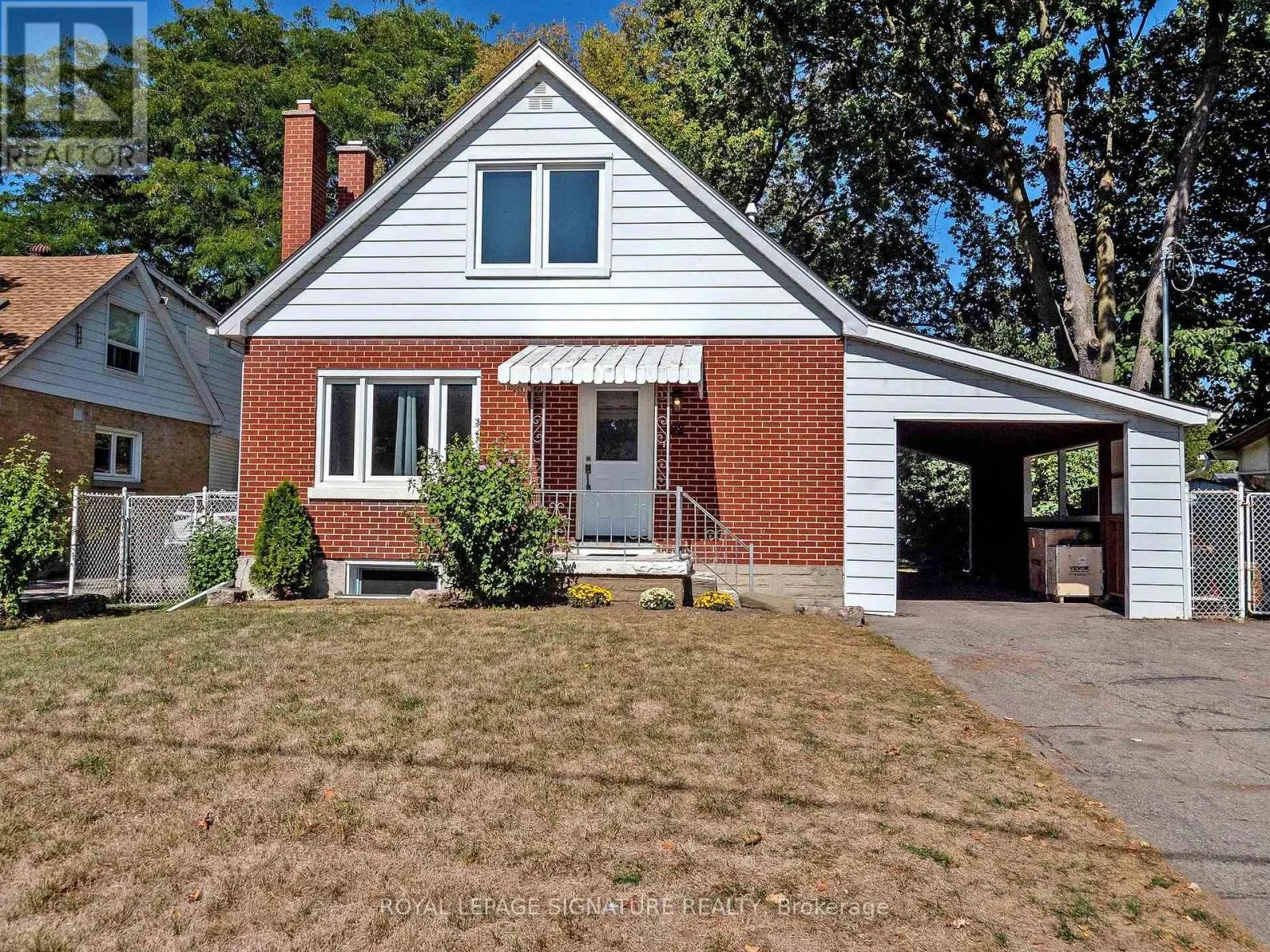 22 SHERWOOD AVENUE