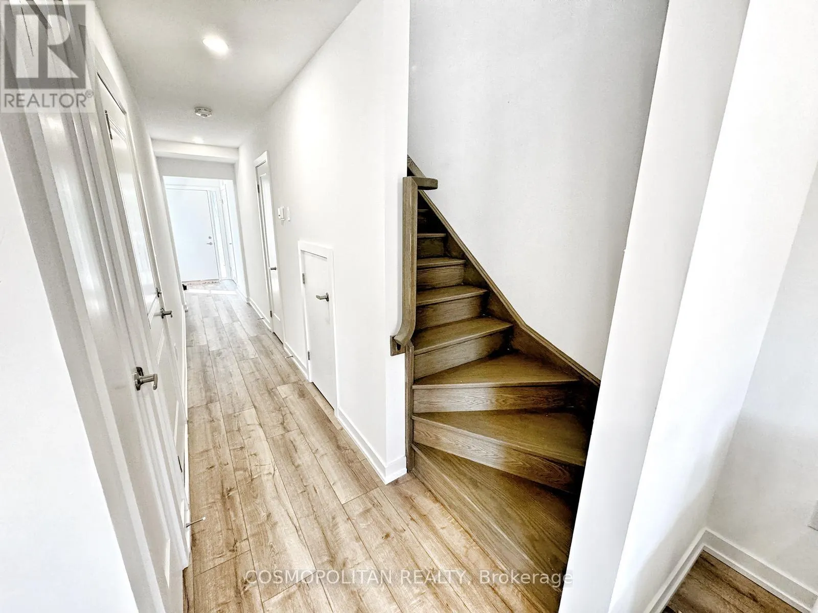 22 MARINA PLACE