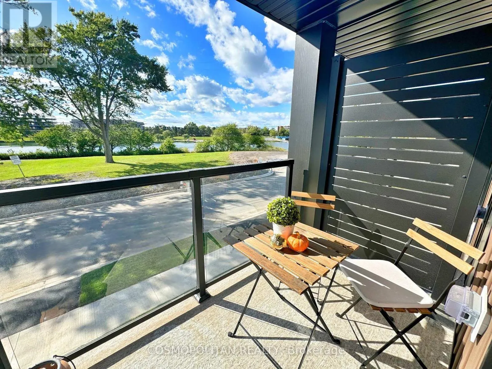 22 MARINA PLACE