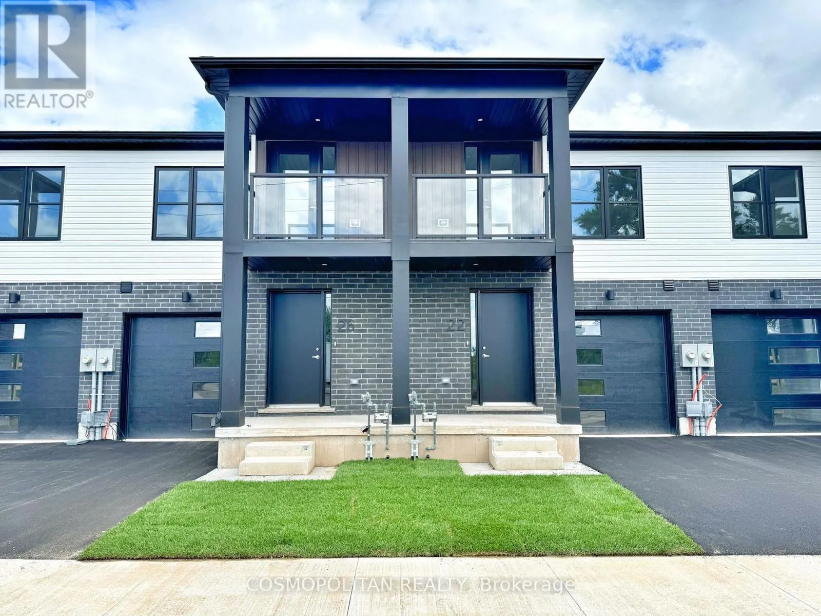 22 MARINA PLACE