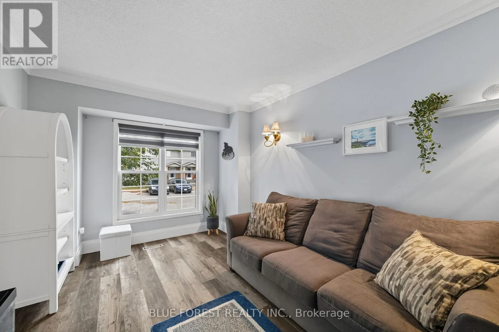 5 - 1920 MARCONI BOULEVARD, #5