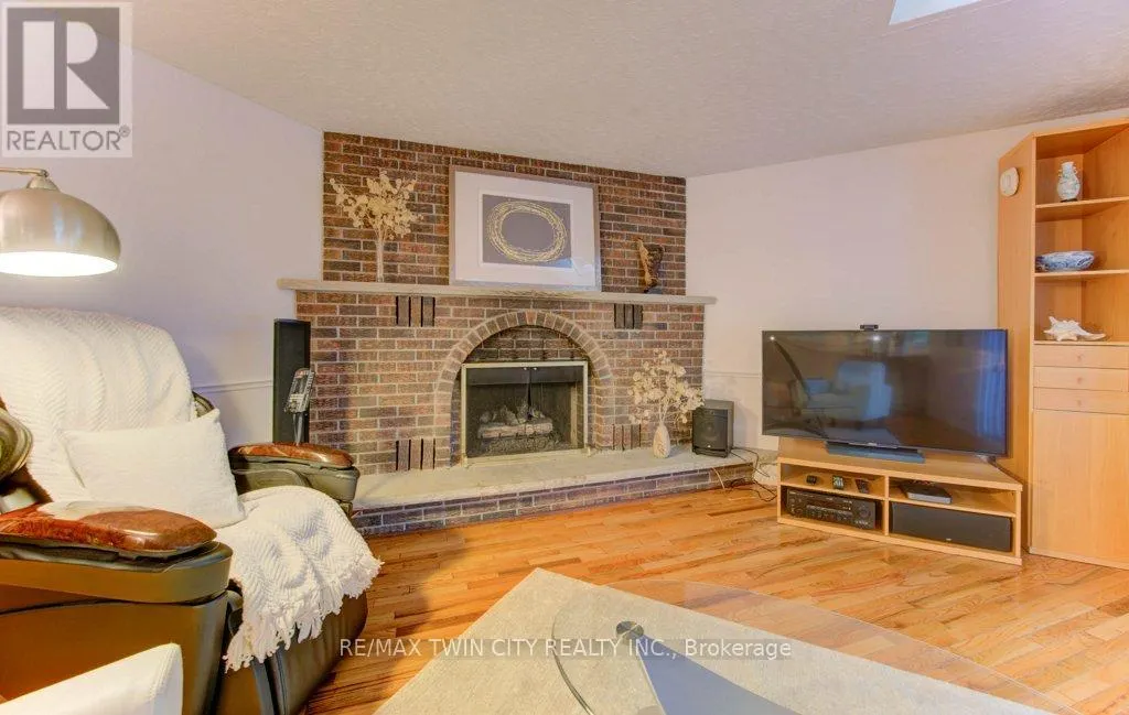 299 HIAWATHA DRIVE