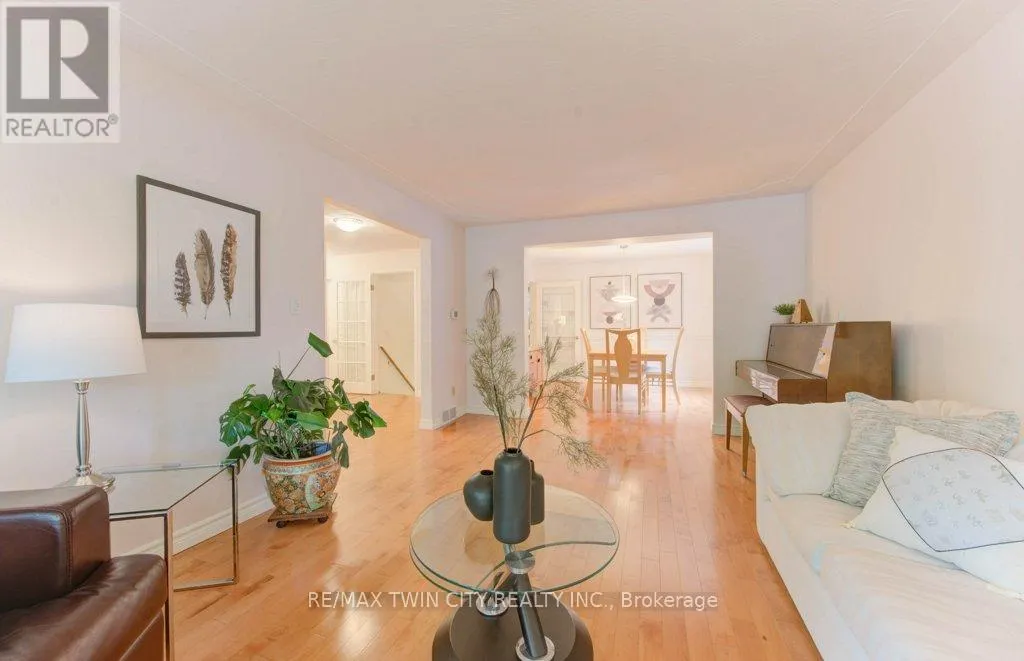 299 HIAWATHA DRIVE