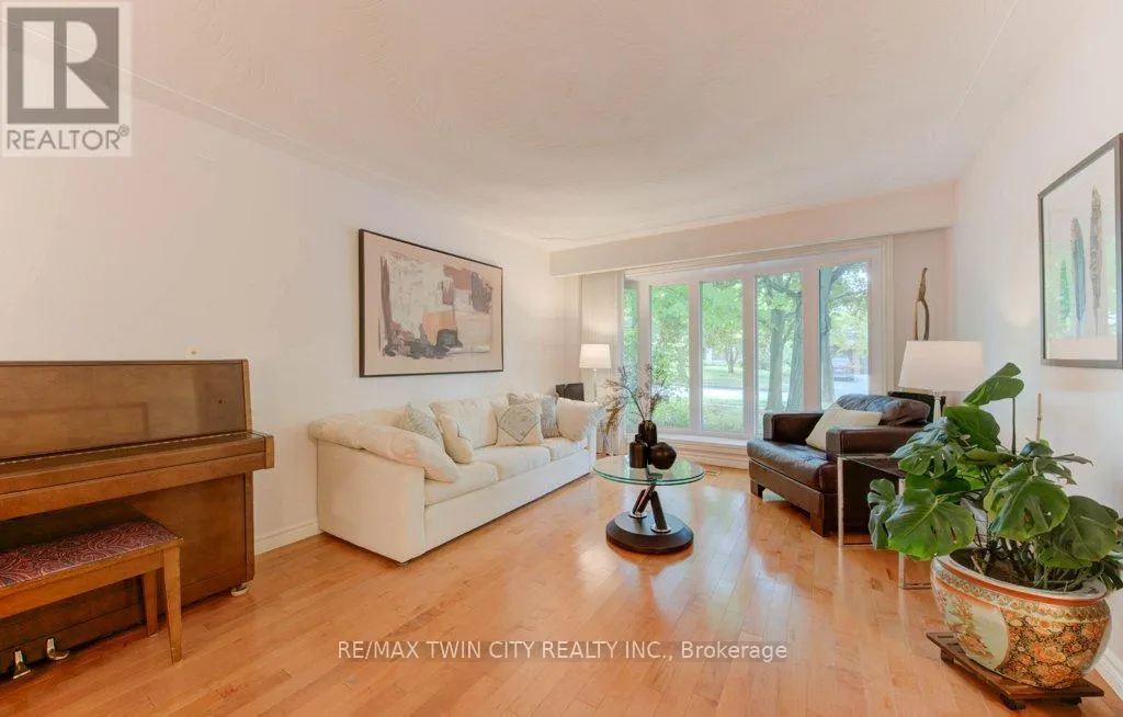 299 HIAWATHA DRIVE