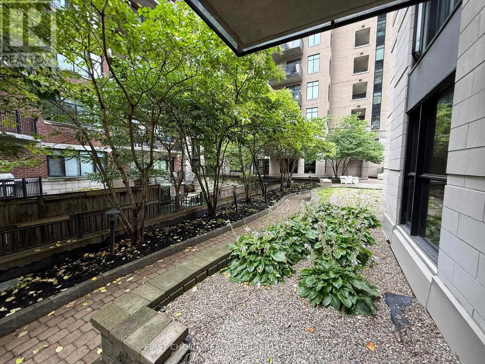 207 - 235 KENT STREET