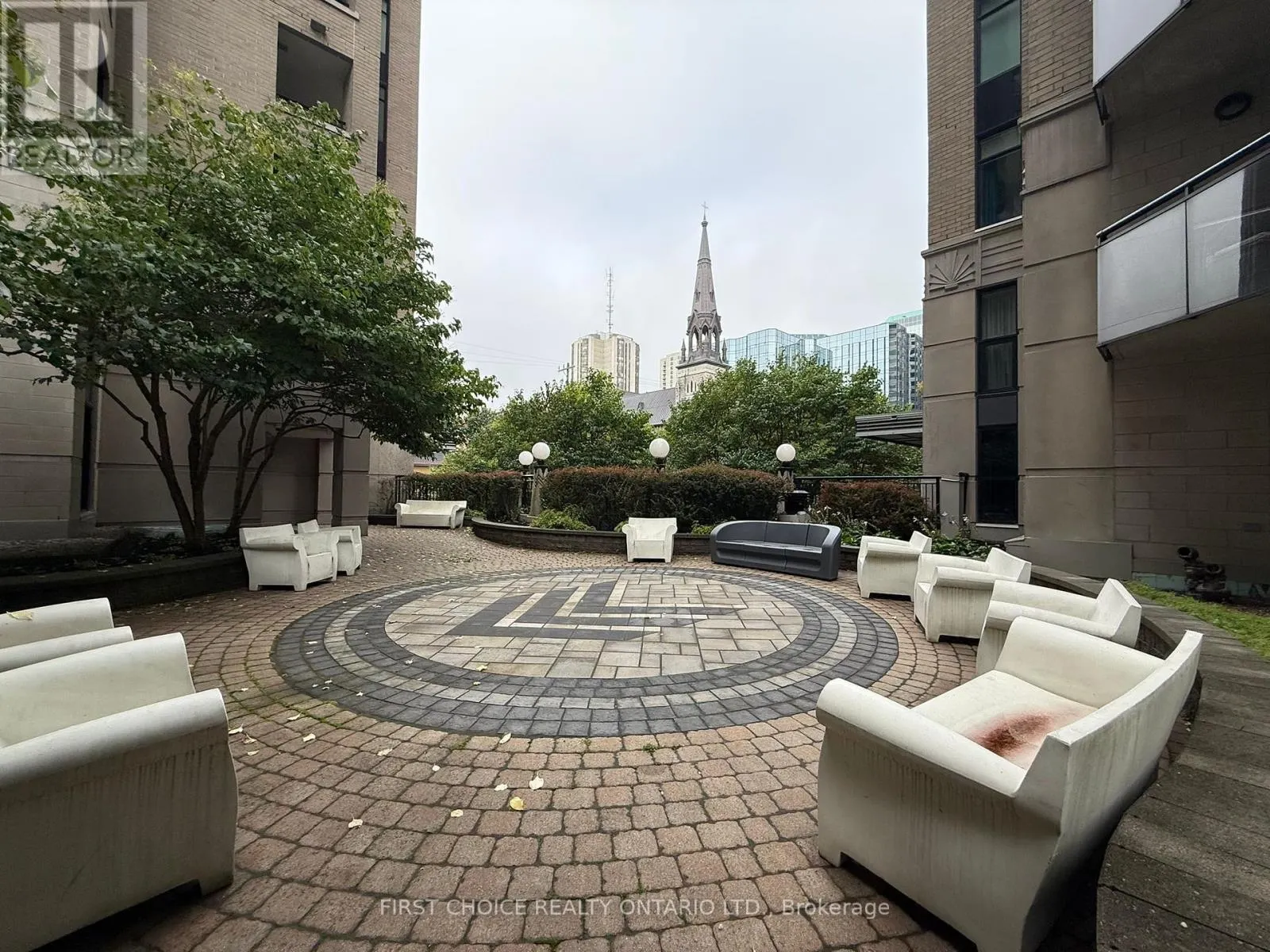 207 - 235 KENT STREET