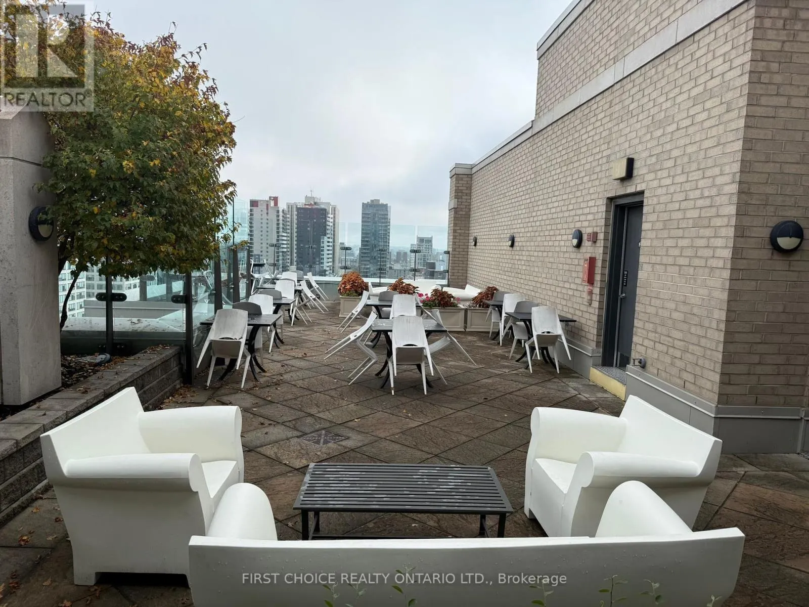 207 - 235 KENT STREET