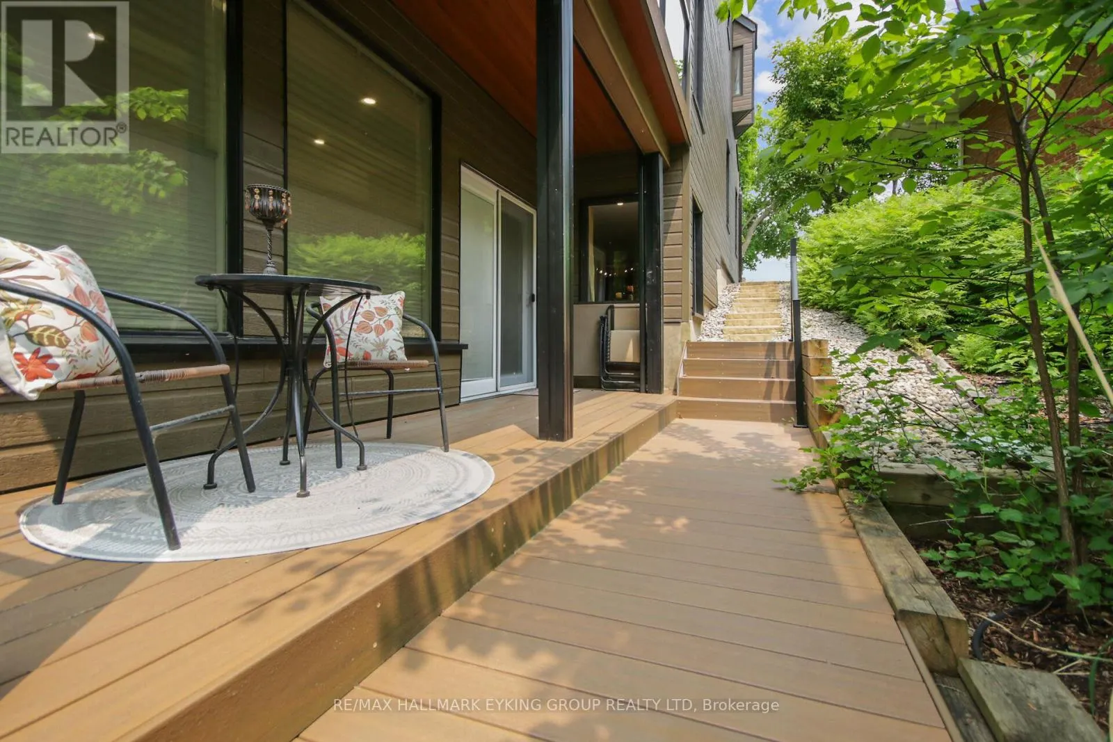 34 RIDEAUVIEW TERRACE