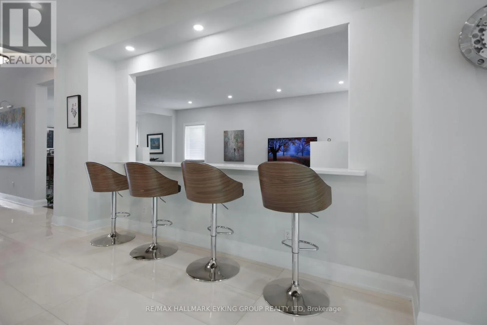 34 RIDEAUVIEW TERRACE