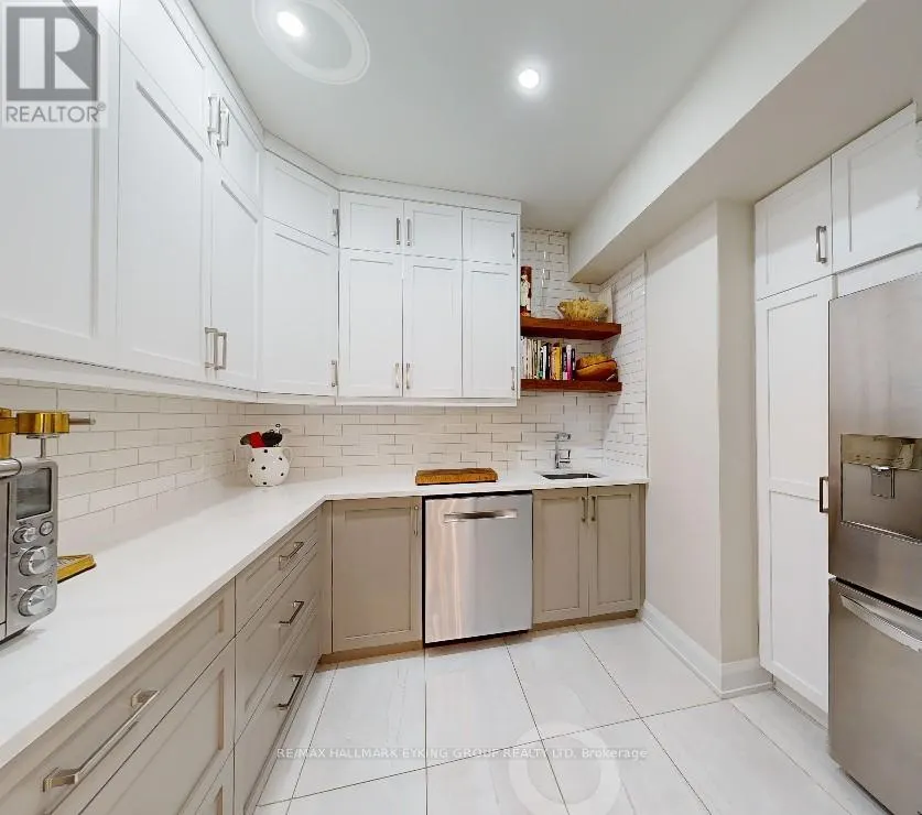 34 RIDEAUVIEW TERRACE