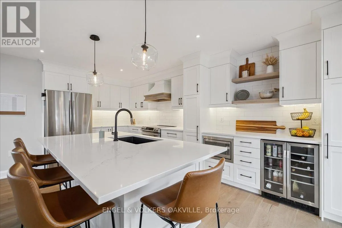 112 FLETCHER ROAD