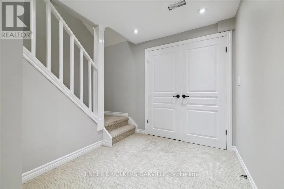 112 FLETCHER ROAD
