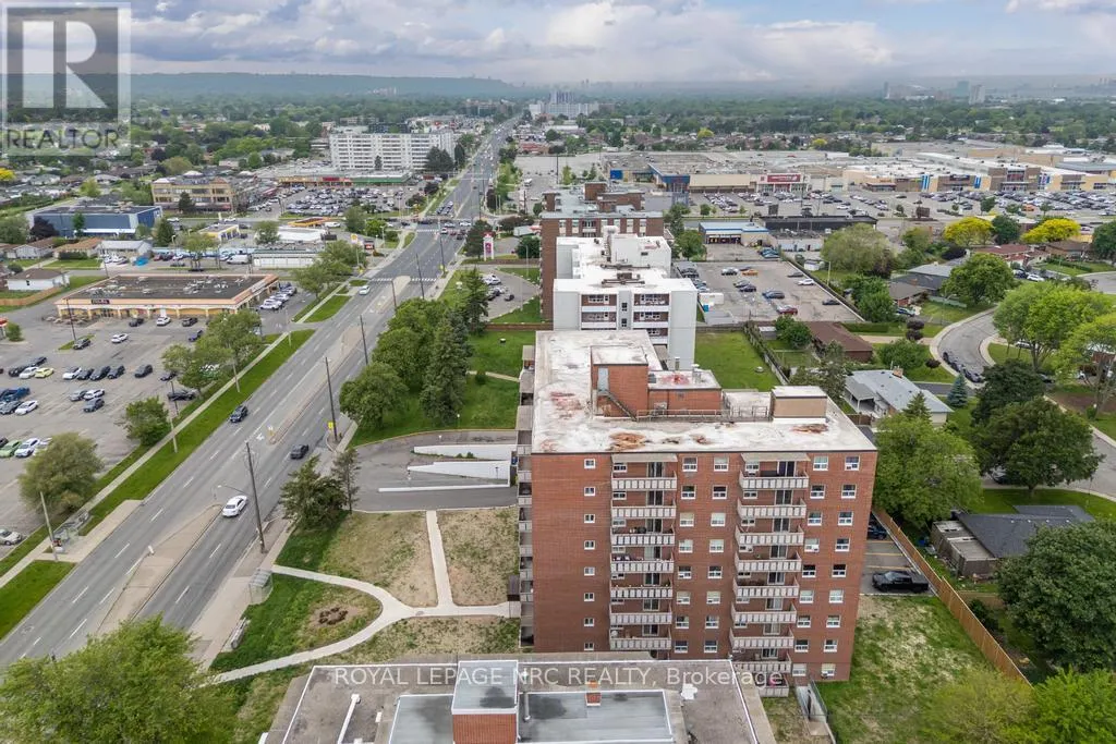 104 - 851 QUEENSTON ROAD