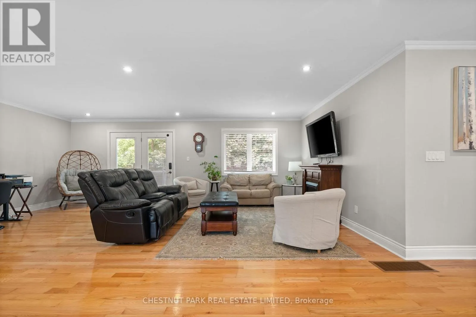 27 ACKERMAN STREET