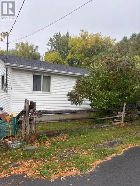 6 ASH STREET