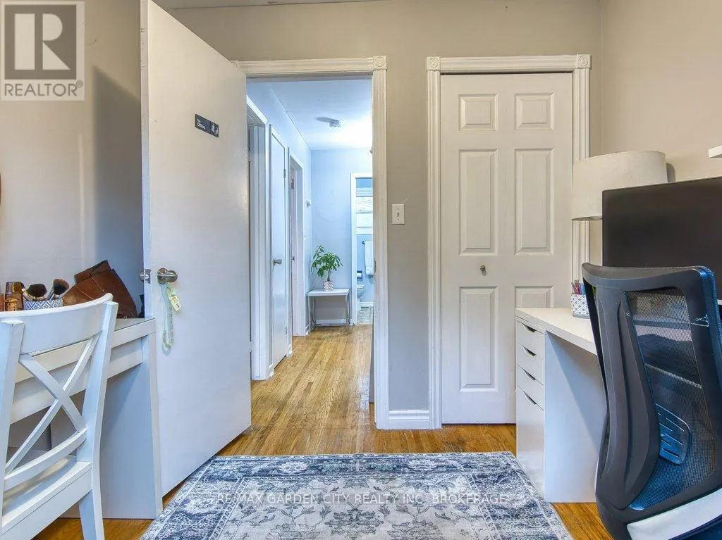 18 PRINCE PAUL CRESCENT