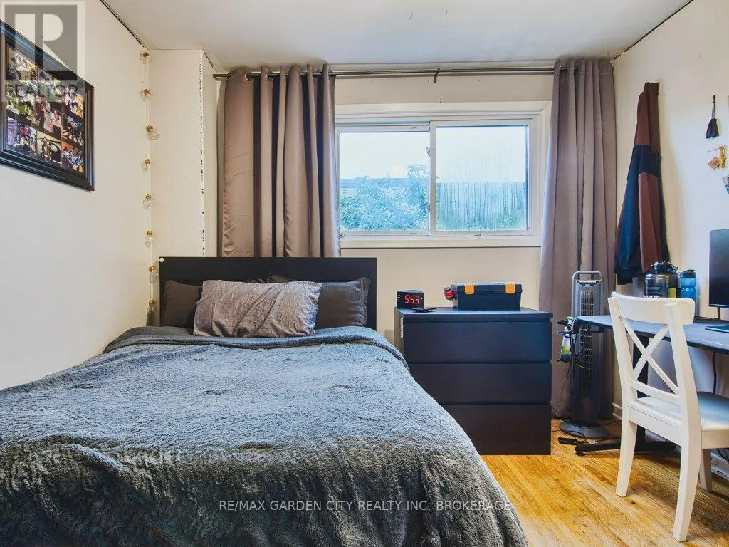 18 PRINCE PAUL CRESCENT
