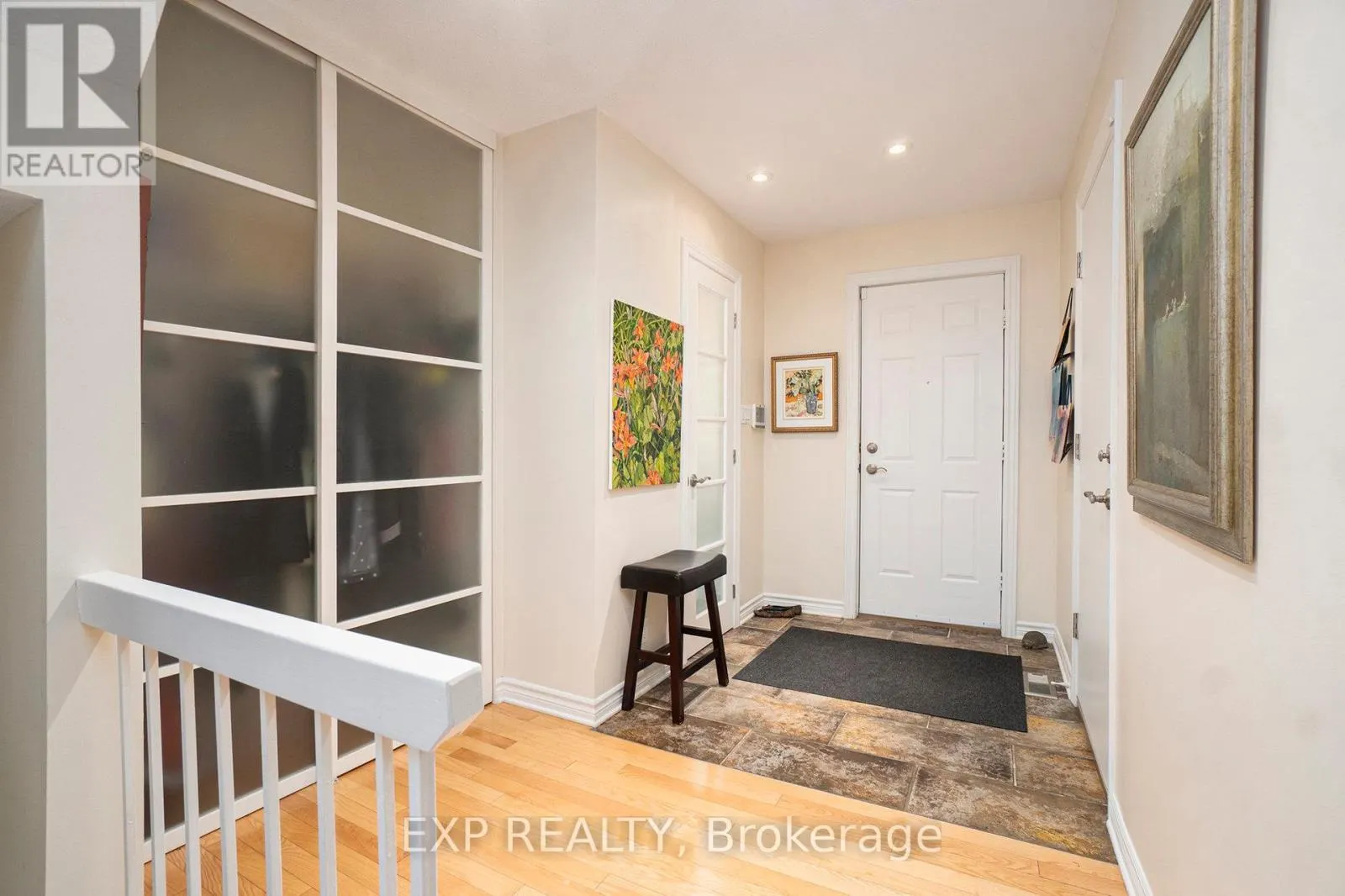 15 - 710 CORONATION AVENUE