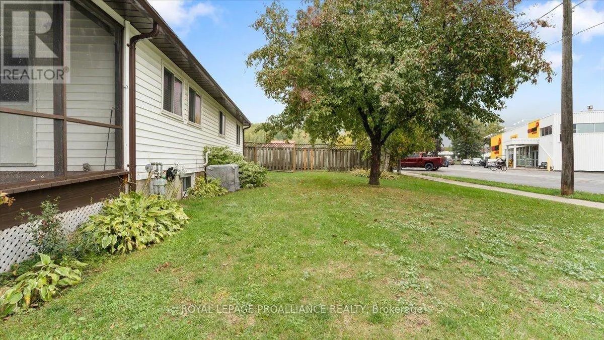 68 INKERMAN STREET W