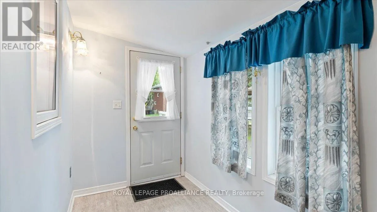68 INKERMAN STREET W
