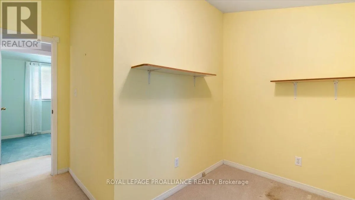 68 INKERMAN STREET W