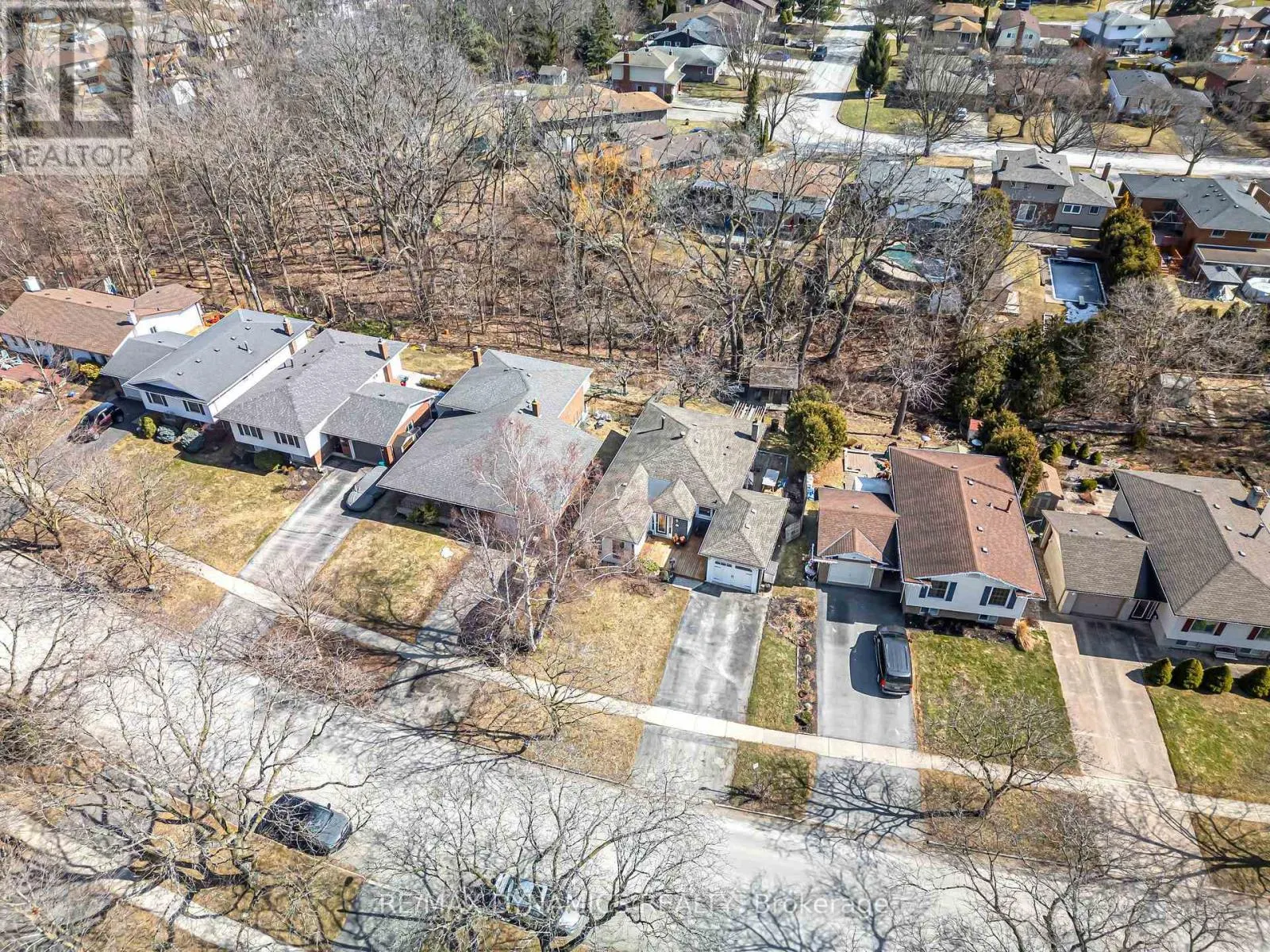 42 WESTGATE PARK DRIVE