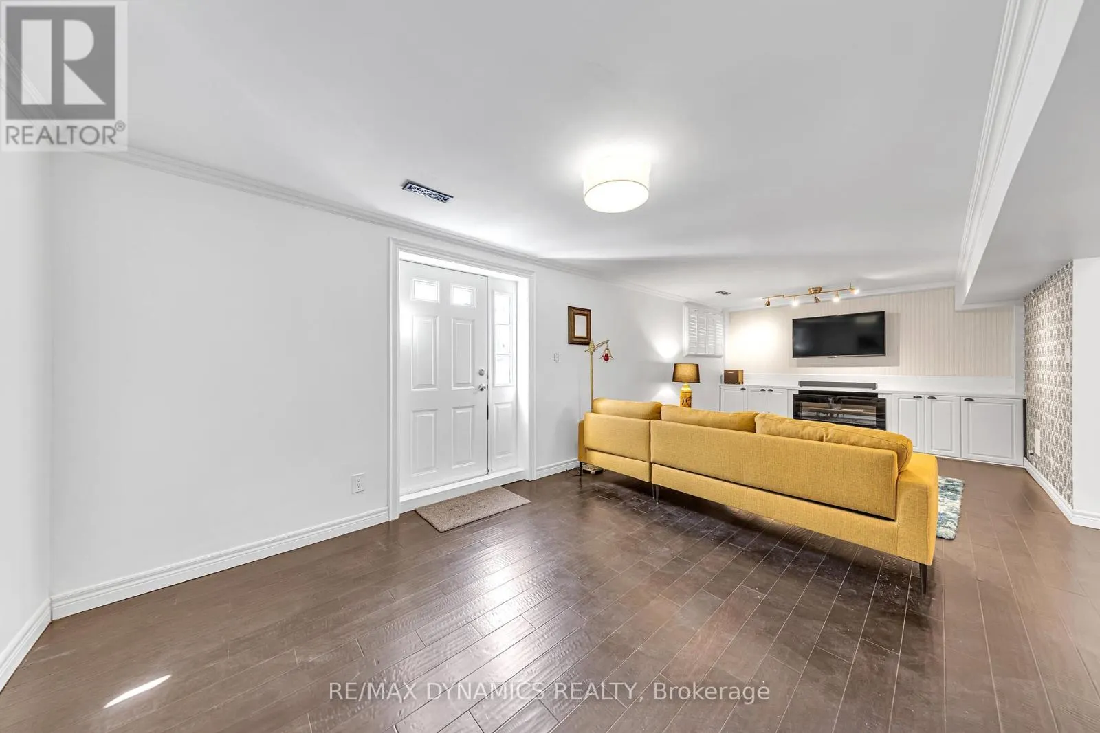 42 WESTGATE PARK DRIVE