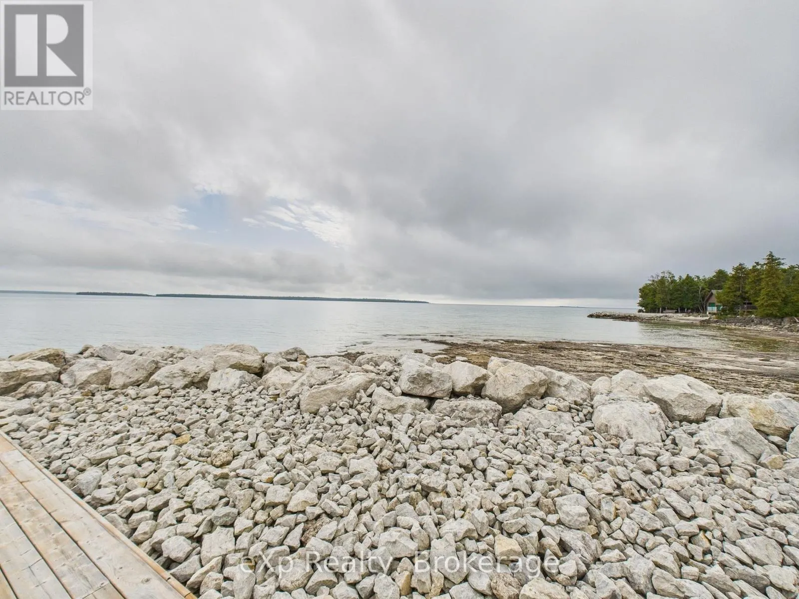 31 GODERICH POINT LOOP