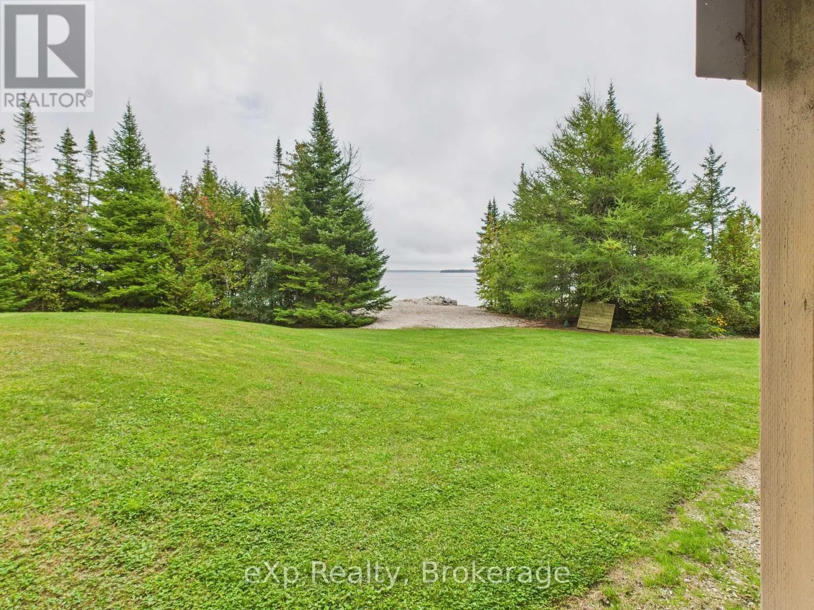 31 GODERICH POINT LOOP