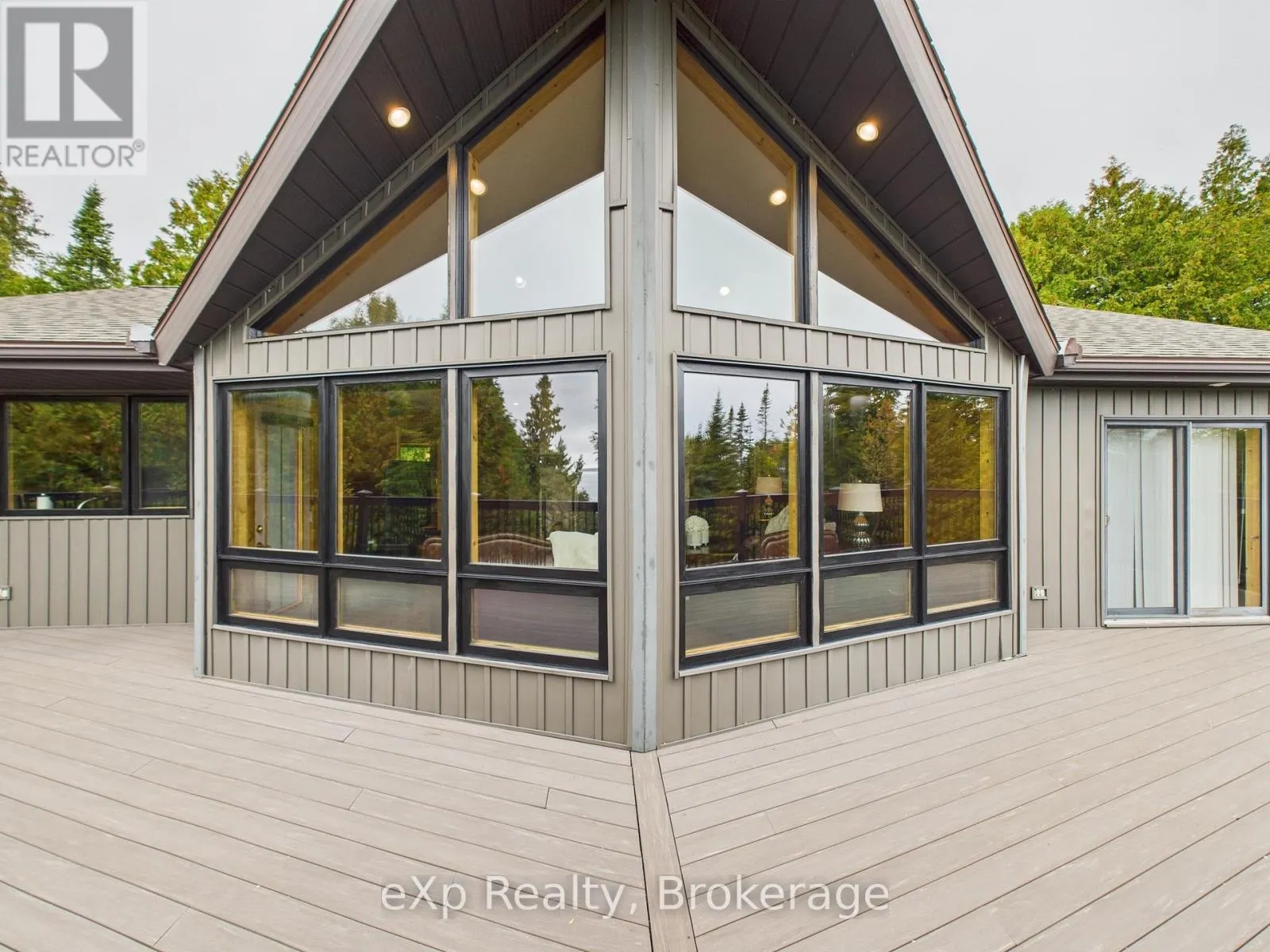 31 GODERICH POINT LOOP