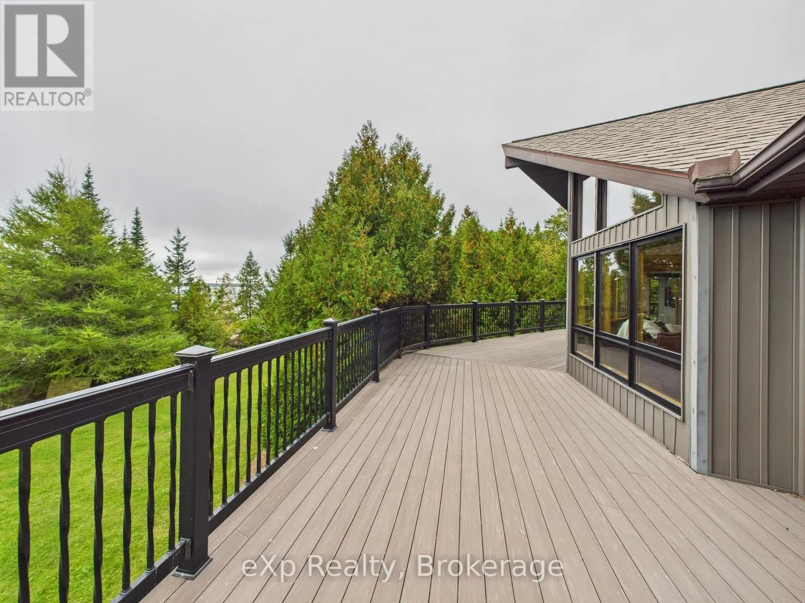 31 GODERICH POINT LOOP