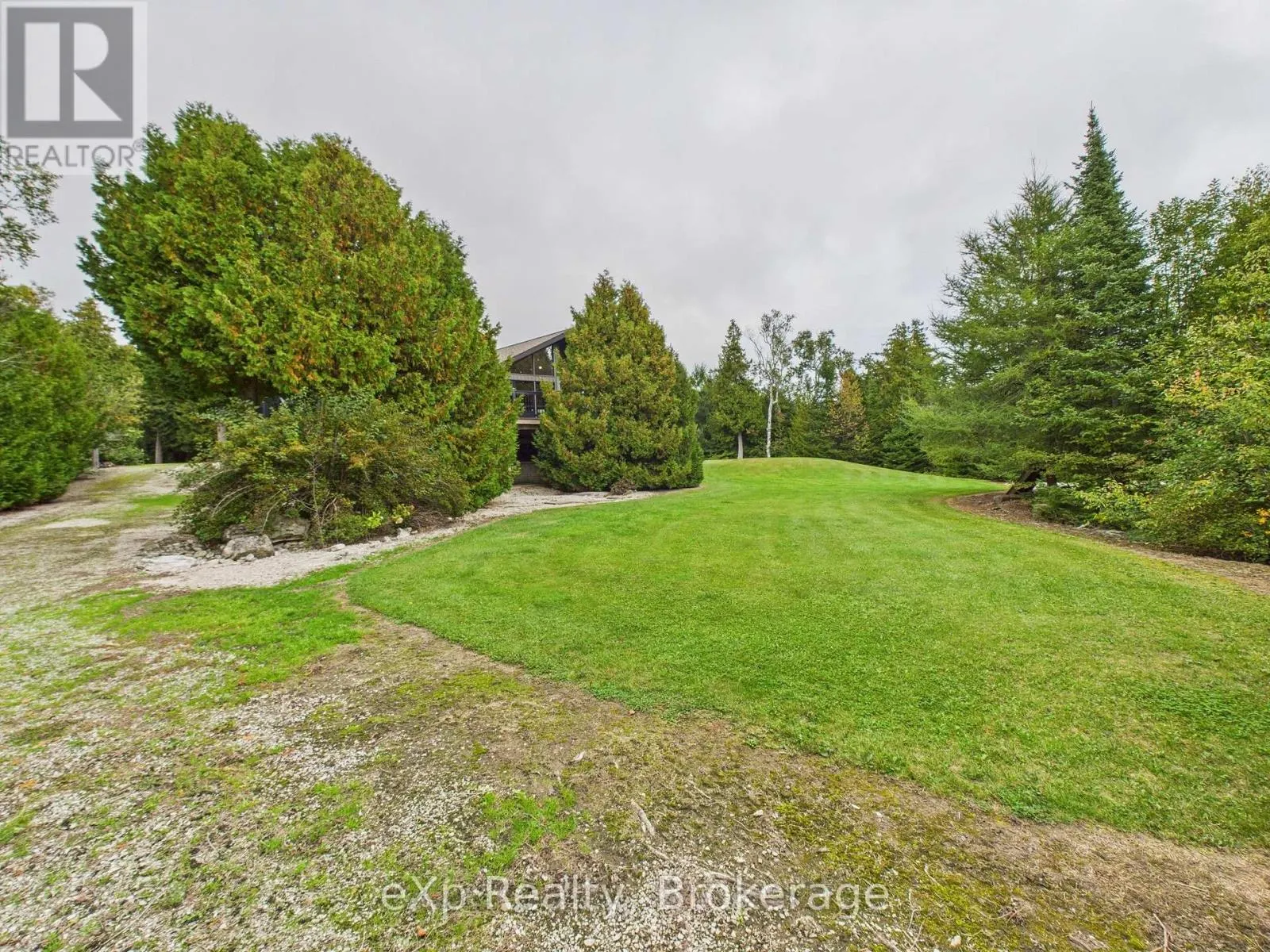 31 GODERICH POINT LOOP