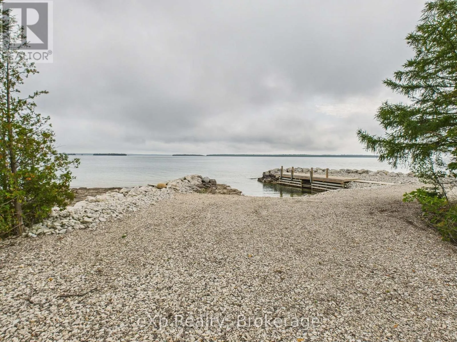 31 GODERICH POINT LOOP