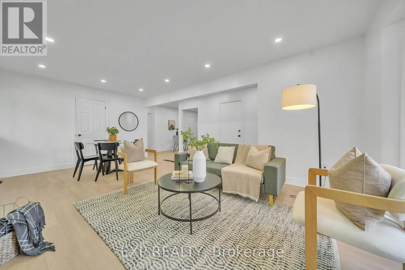 46 BONAPARTE LANE