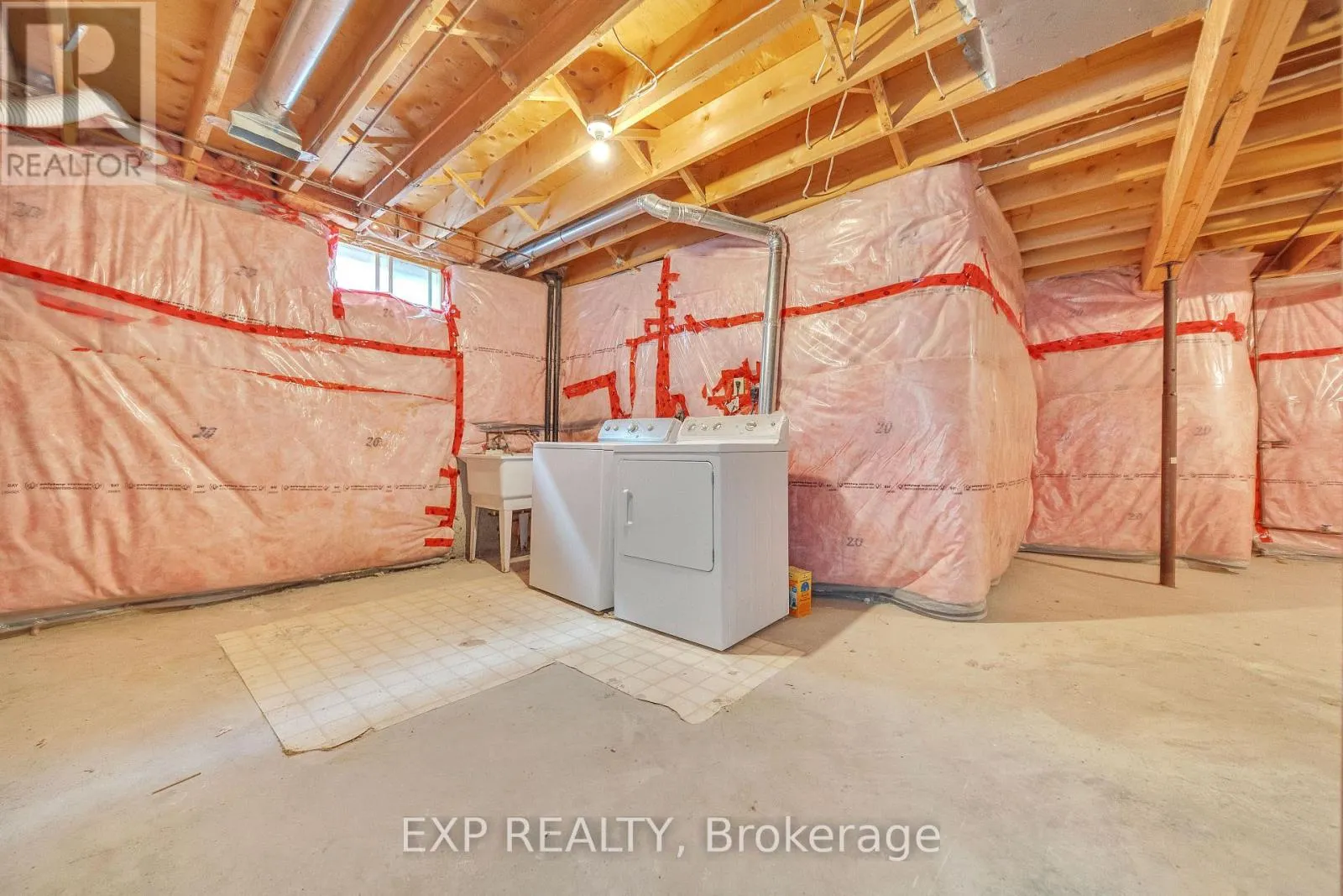 46 BONAPARTE LANE