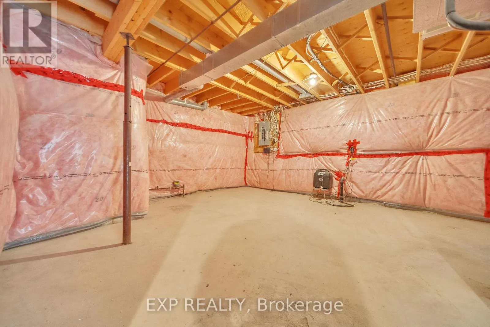 46 BONAPARTE LANE