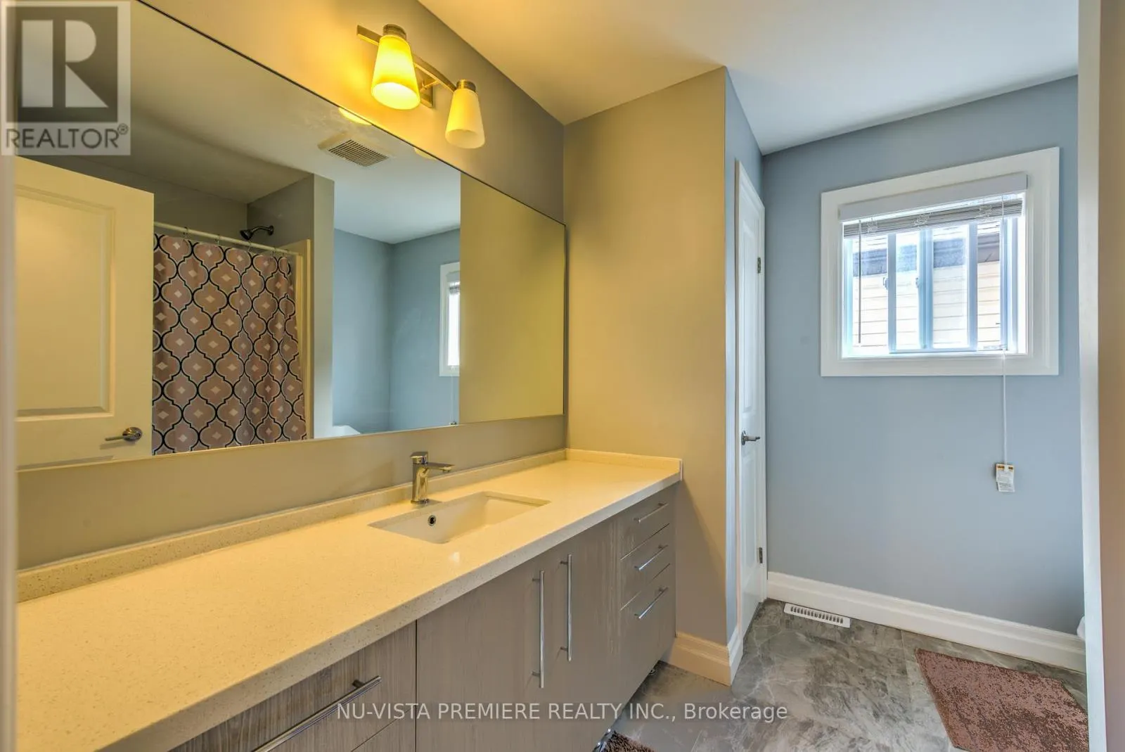 5 - 2619 SHEFFIELD BOULEVARD, #5