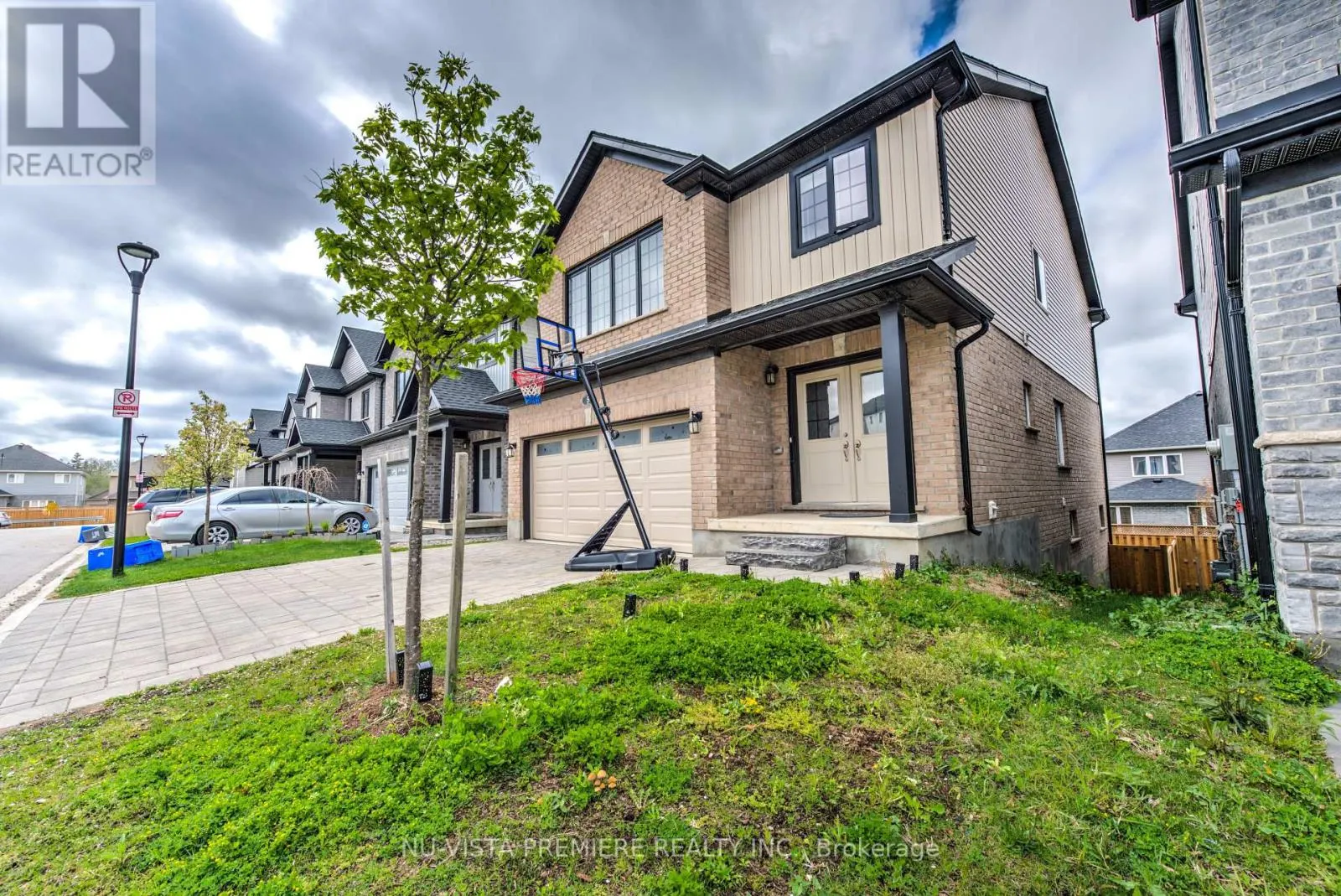 5 - 2619 SHEFFIELD BOULEVARD, #5