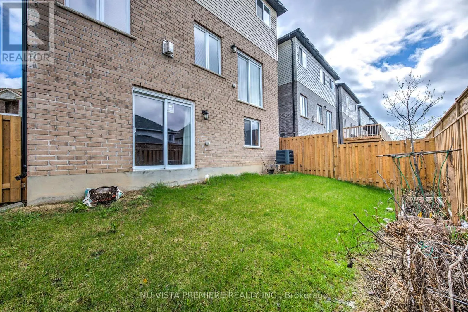 5 - 2619 SHEFFIELD BOULEVARD, #5