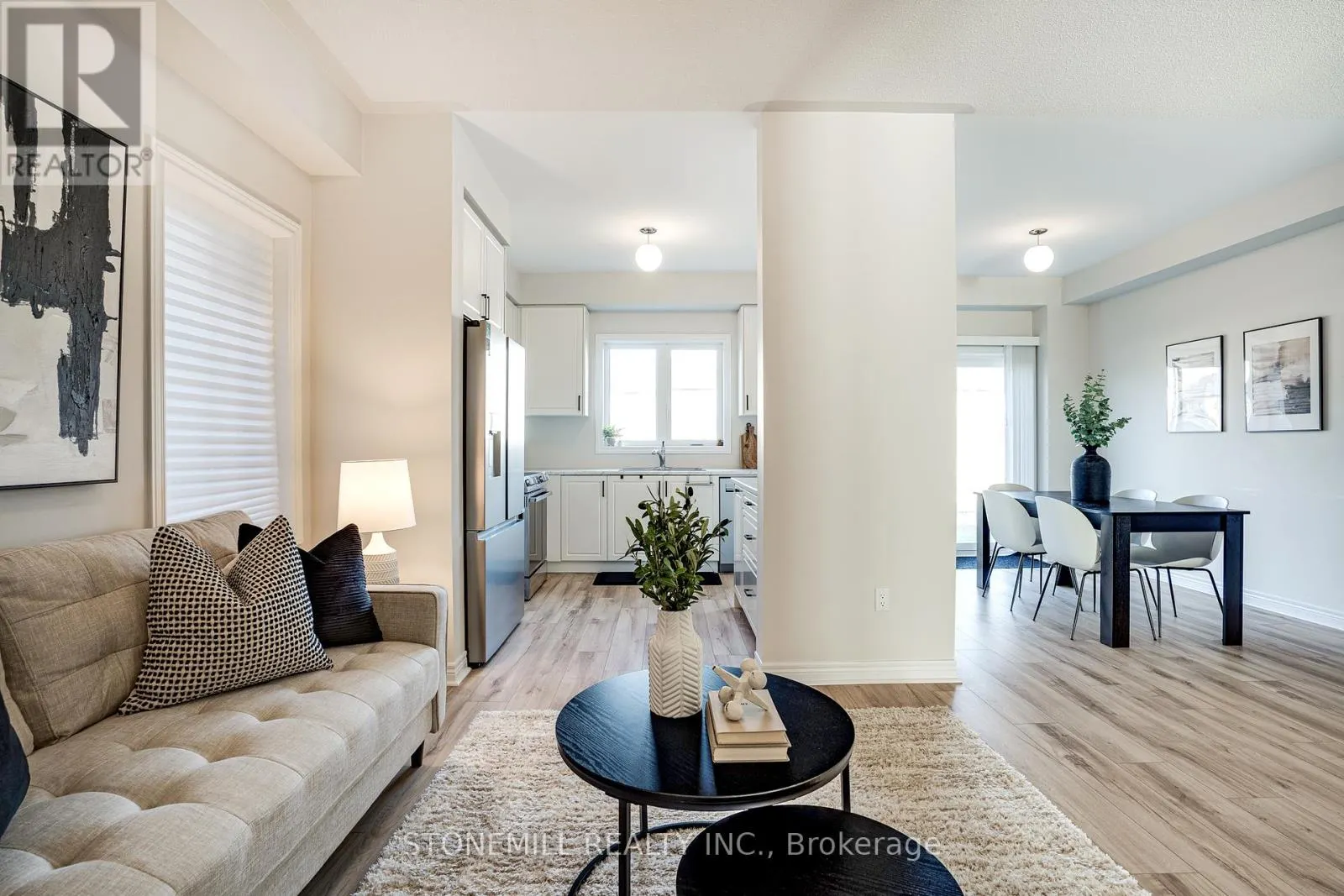 26 BENTGRASS DRIVE
