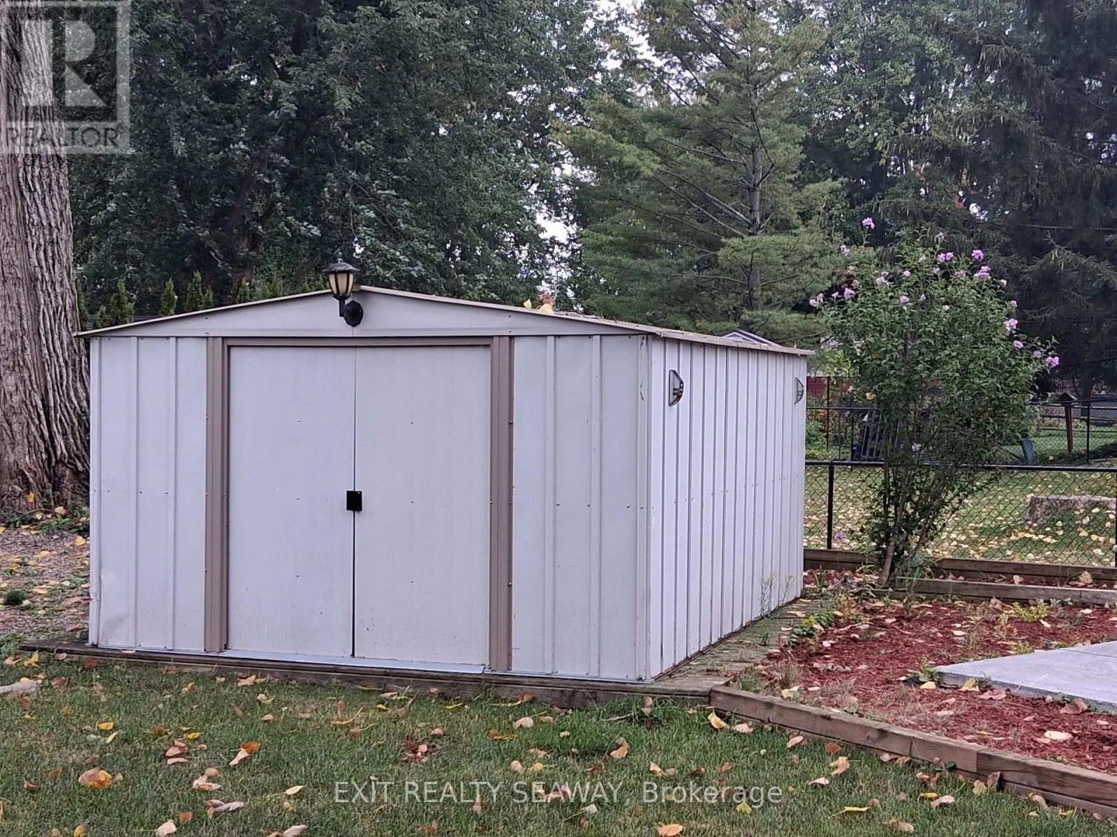 1306 PRINCESS STREET