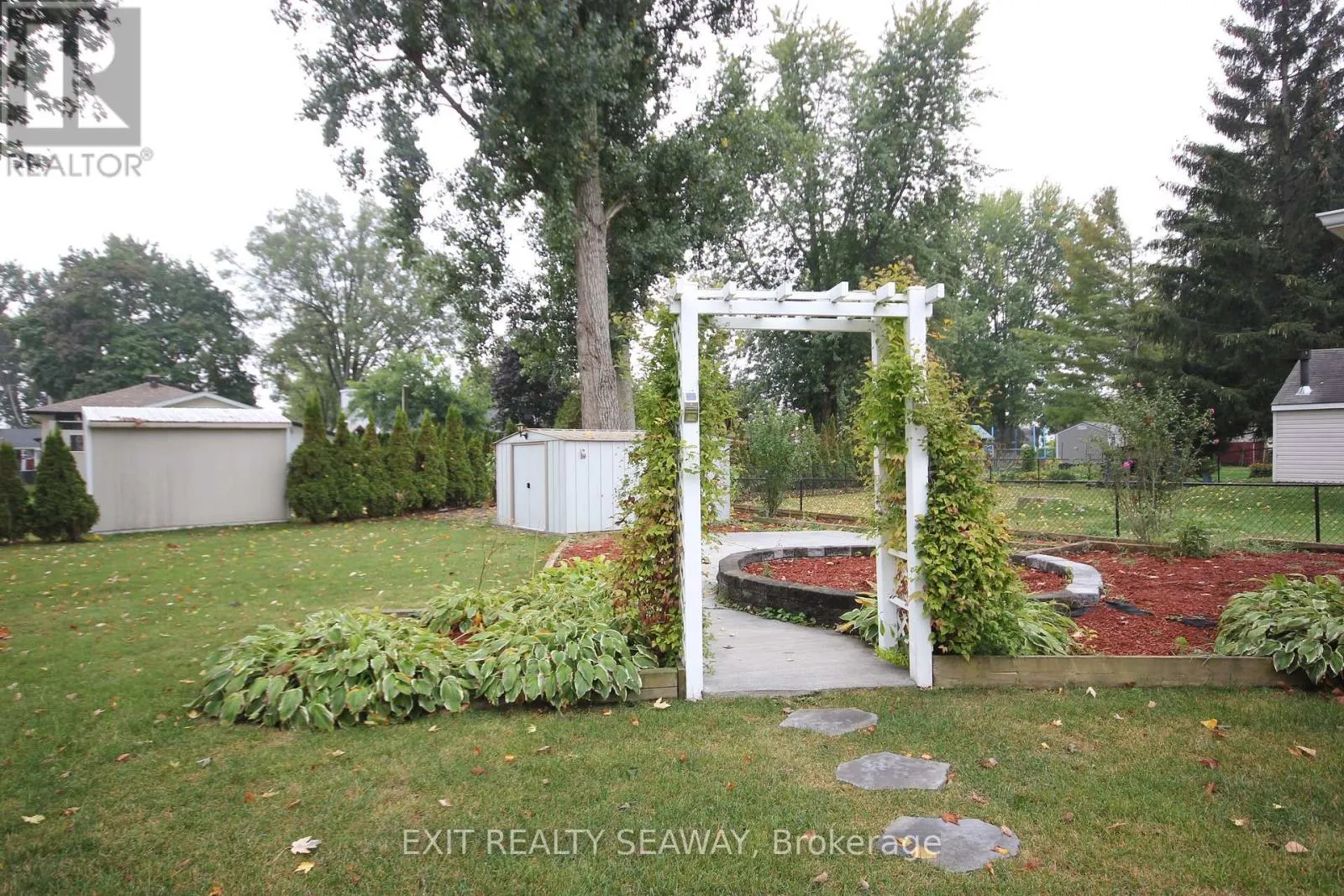1306 PRINCESS STREET