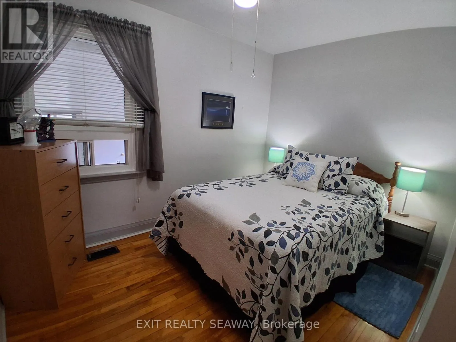 1306 PRINCESS STREET